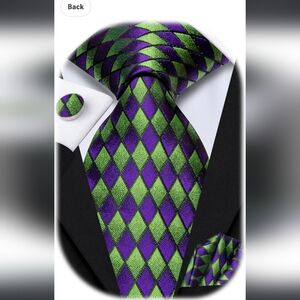 Mardi Gras Hi-Tie Set. Silk. Handkerchief And Cuff Links. New In Package